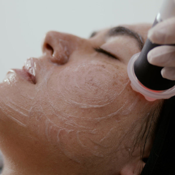 HydraGlo Power Facial